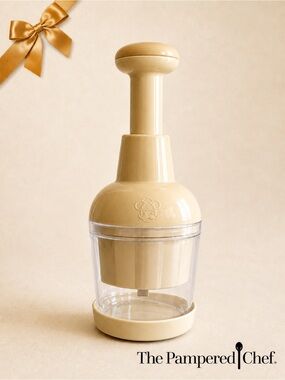 Pampered Chef Food Chopper - Beige - Kitchen Gadget